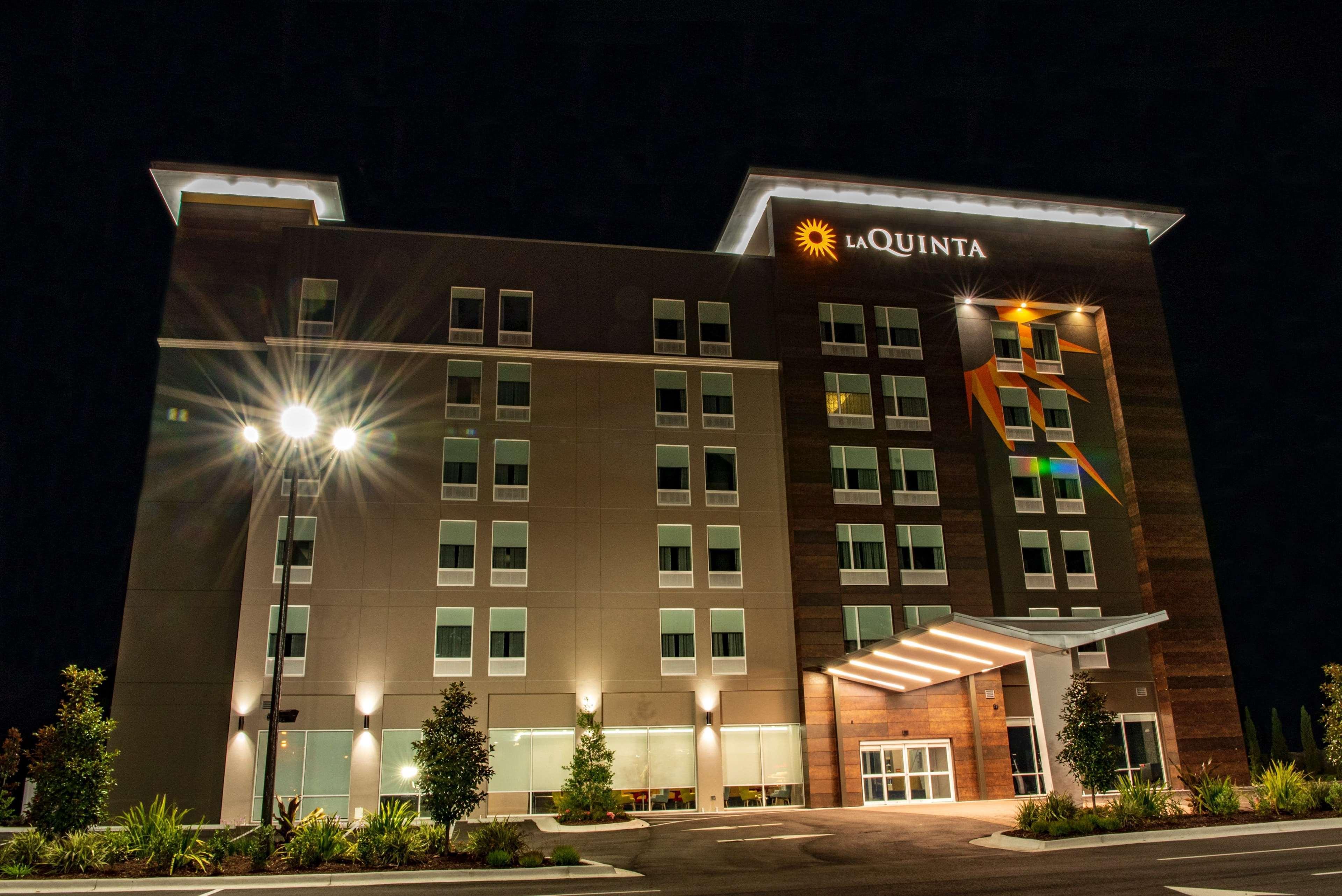 La Quinta Inn & Suites By Wyndham Lake City Ngoại thất bức ảnh